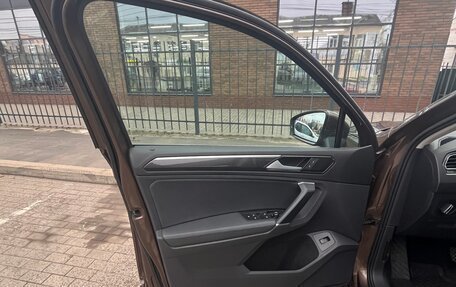 Volkswagen Tiguan II, 2017 год, 3 150 000 рублей, 8 фотография