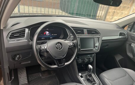 Volkswagen Tiguan II, 2017 год, 3 150 000 рублей, 20 фотография