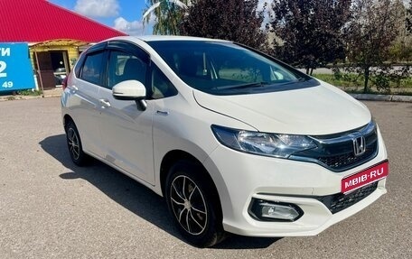 Honda Fit III, 2017 год, 1 300 000 рублей, 1 фотография