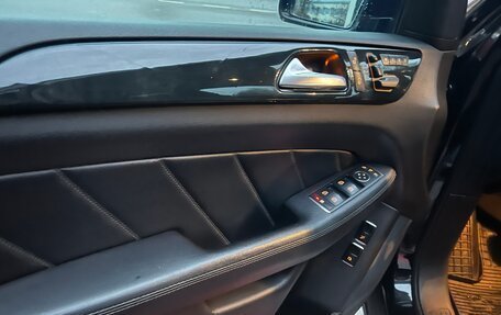 Mercedes-Benz GL-Класс, 2015 год, 4 150 000 рублей, 10 фотография