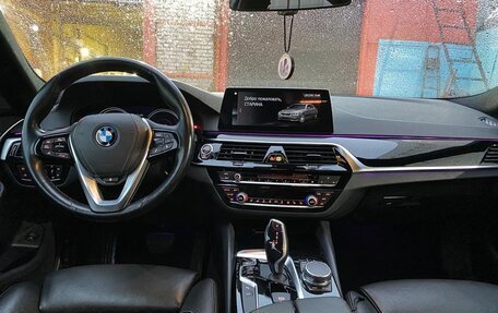 BMW 5 серия, 2019 год, 3 450 000 рублей, 14 фотография