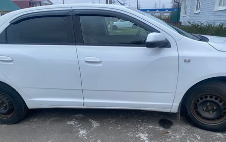 Ravon R4, 2018 год, 300 000 рублей, 2 фотография