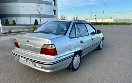 Daewoo Nexia I рестайлинг, 2004 год, 215 000 рублей, 2 фотография