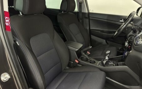 Hyundai Tucson III, 2017 год, 2 099 000 рублей, 12 фотография