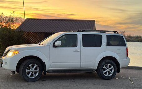 Nissan Pathfinder, 2012 год, 2 000 000 рублей, 4 фотография
