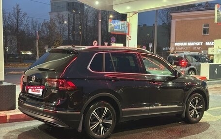Volkswagen Tiguan II, 2017 год, 2 600 000 рублей, 4 фотография