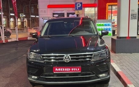 Volkswagen Tiguan II, 2017 год, 2 600 000 рублей, 1 фотография