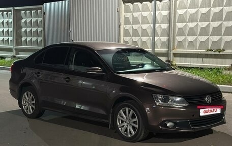 Volkswagen Jetta VI, 2014 год, 650 000 рублей, 5 фотография