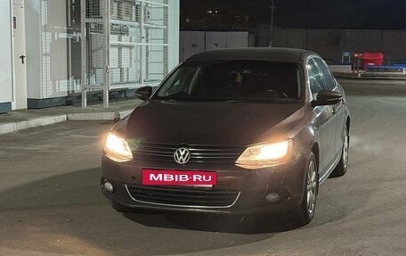 Volkswagen Jetta VI, 2014 год, 650 000 рублей, 3 фотография