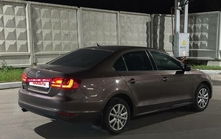 Volkswagen Jetta VI, 2014 год, 650 000 рублей, 13 фотография