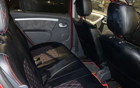 Renault Sandero I, 2012 год, 670 000 рублей, 8 фотография