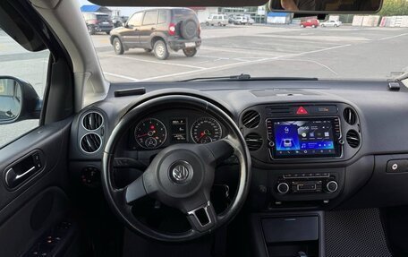 Volkswagen Golf Plus II, 2011 год, 870 000 рублей, 21 фотография