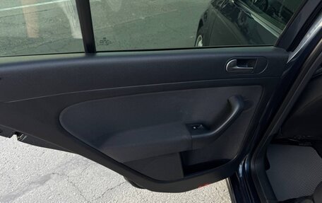 Volkswagen Golf Plus II, 2011 год, 870 000 рублей, 13 фотография