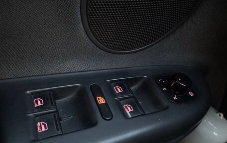 Volkswagen Golf Plus II, 2011 год, 870 000 рублей, 19 фотография