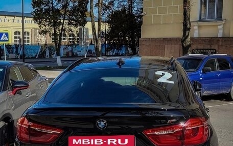 BMW X6 M, 2018 год, 5 900 000 рублей, 4 фотография