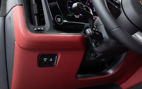 Porsche Cayenne III, 2025 год, 21 890 000 рублей, 15 фотография