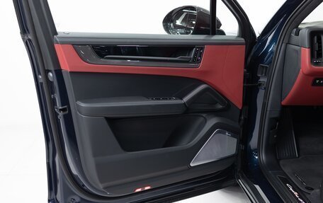 Porsche Cayenne III, 2025 год, 21 890 000 рублей, 8 фотография