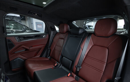 Porsche Cayenne III, 2025 год, 22 290 000 рублей, 29 фотография