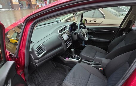 Honda Fit III, 2018 год, 1 630 000 рублей, 6 фотография