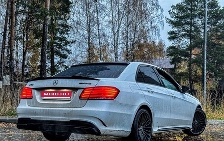 Mercedes-Benz E-Класс, 2014 год, 2 300 000 рублей, 13 фотография