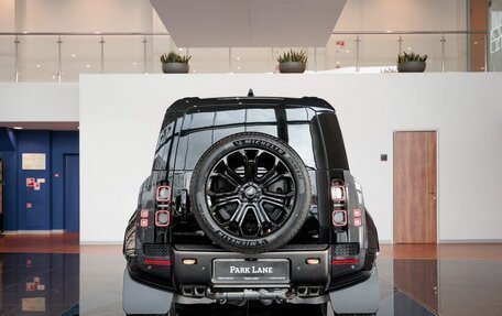 Land Rover Defender II, 2025 год, 29 750 000 рублей, 4 фотография