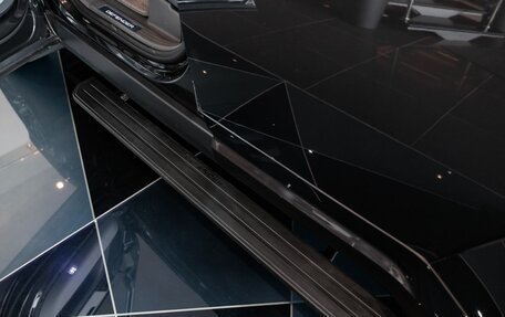 Land Rover Defender II, 2025 год, 29 750 000 рублей, 13 фотография