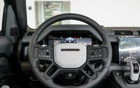 Land Rover Defender II, 2025 год, 29 750 000 рублей, 18 фотография