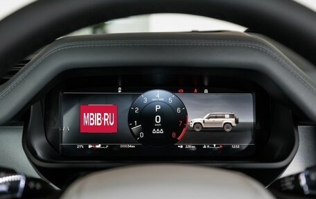 Land Rover Defender II, 2025 год, 29 750 000 рублей, 19 фотография