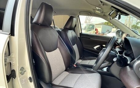 Toyota Yaris Cross, 2020 год, 1 390 143 рублей, 7 фотография