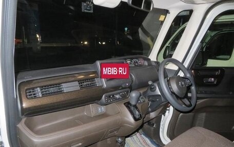 Honda N-BOX II, 2021 год, 650 000 рублей, 12 фотография