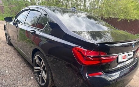 BMW 7 серия, 2015 год, 3 750 000 рублей, 4 фотография