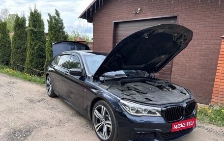 BMW 7 серия, 2015 год, 3 750 000 рублей, 13 фотография