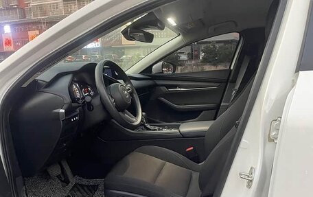 Mazda 3, 2022 год, 1 750 000 рублей, 12 фотография