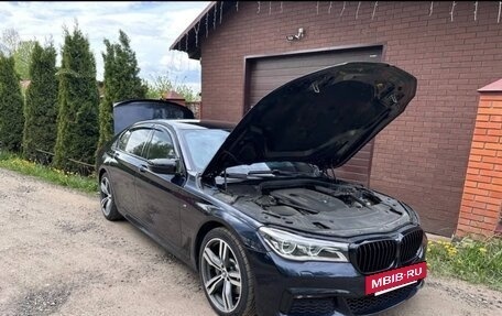 BMW 7 серия, 2015 год, 3 750 000 рублей, 15 фотография