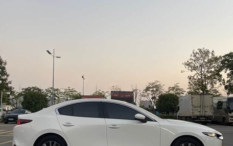 Mazda 3, 2022 год, 1 750 000 рублей, 8 фотография