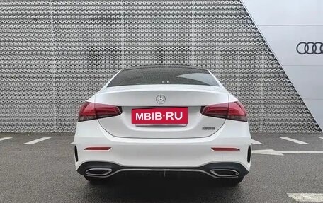 Mercedes-Benz A-Класс, 2022 год, 1 795 123 рублей, 5 фотография