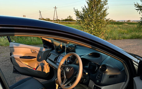 Honda Insight II рестайлинг, 2009 год, 800 000 рублей, 10 фотография