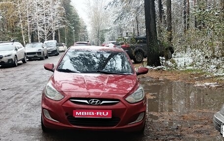 Hyundai Solaris II рестайлинг, 2011 год, 450 000 рублей, 1 фотография