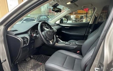 Lexus NX I, 2021 год, 2 950 000 рублей, 7 фотография