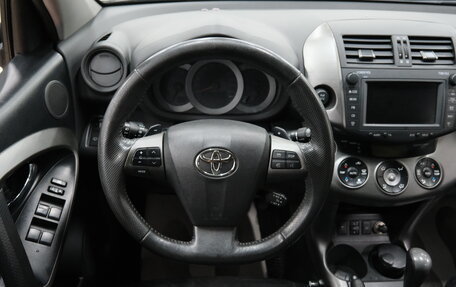 Toyota RAV4, 2012 год, 1 699 000 рублей, 13 фотография