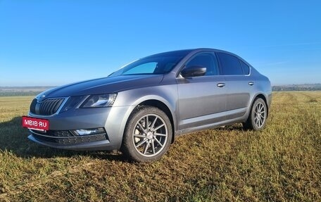 Skoda Octavia, 2018 год, 1 680 000 рублей, 5 фотография