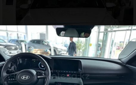 Hyundai Elantra, 2025 год, 2 100 000 рублей, 12 фотография