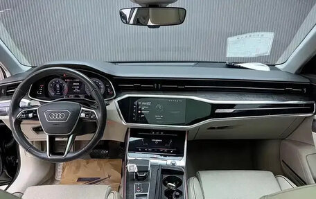 Audi A6, 2022 год, 4 700 000 рублей, 7 фотография