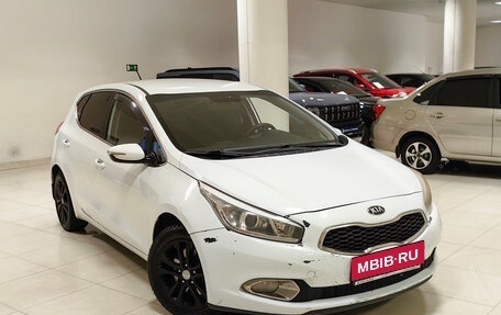 KIA cee'd III, 2014 год, 999 000 рублей, 1 фотография