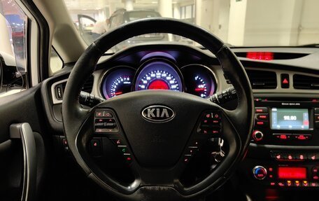 KIA cee'd III, 2014 год, 999 000 рублей, 10 фотография