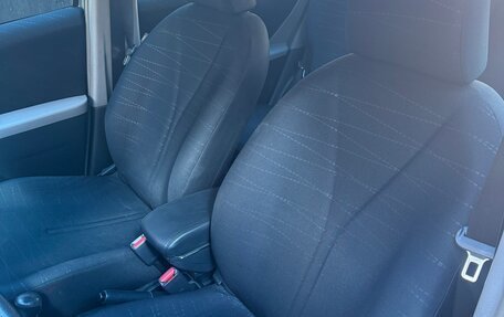 Toyota Yaris III рестайлинг, 2007 год, 570 000 рублей, 5 фотография