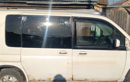 Honda Mobilio I, 2003 год, 380 000 рублей, 2 фотография