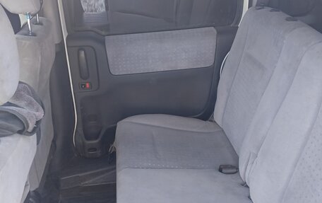 Honda Mobilio I, 2003 год, 380 000 рублей, 6 фотография