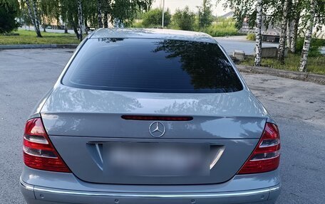 Mercedes-Benz E-Класс, 2002 год, 725 000 рублей, 3 фотография