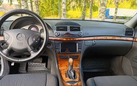 Mercedes-Benz E-Класс, 2002 год, 725 000 рублей, 9 фотография